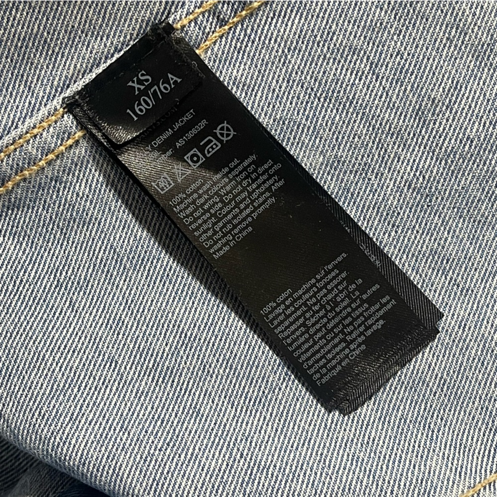 ALLSAINTS Denim Jacket Raw Hem Embroidered Sleeves Ribbed Size XS Washed Blue - Picture 7 of 9